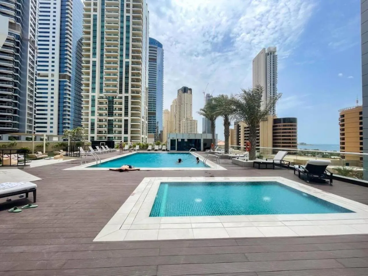 Sunrise Homes - A Modern Studio Near Jbr Beach Dubai