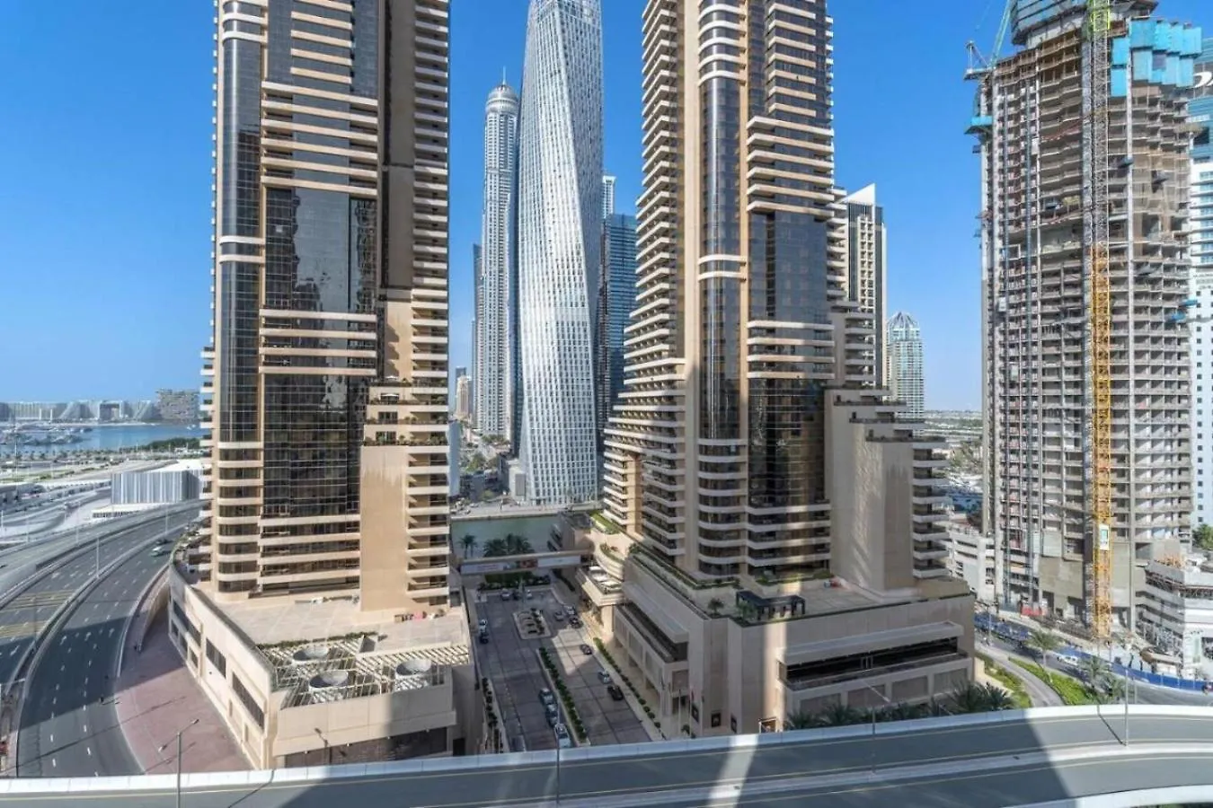 Apartment Sunrise Homes - A Modern Studio Near Jbr Beach Dubai
